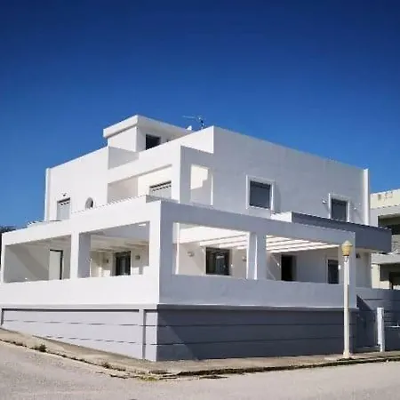 - Comfy Center Rodos Apartment *