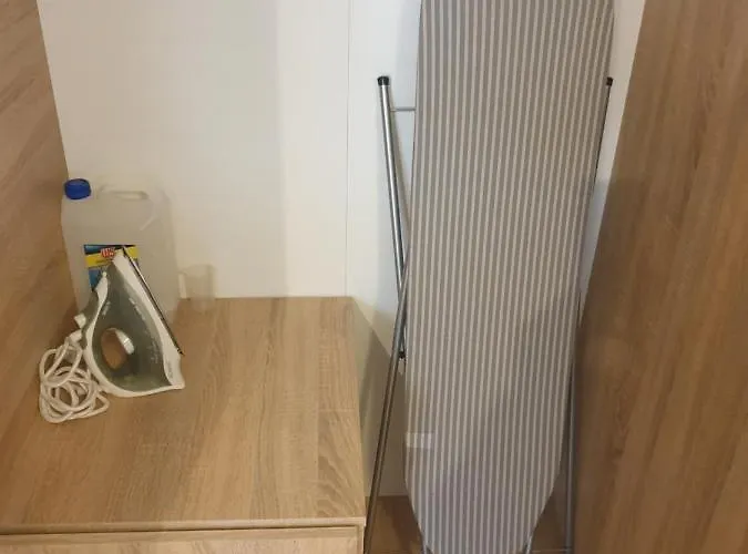 - Comfy Center Rodos *